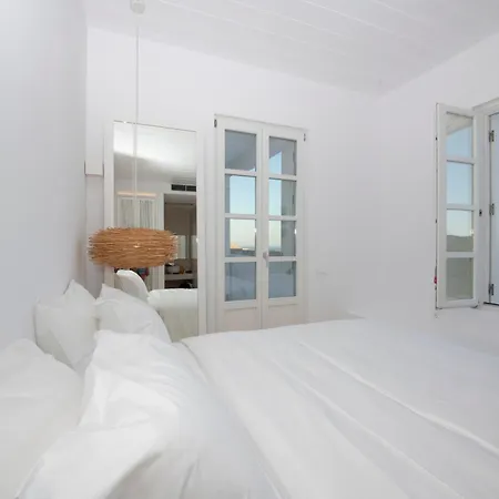 The Ammonite Hotel 4*